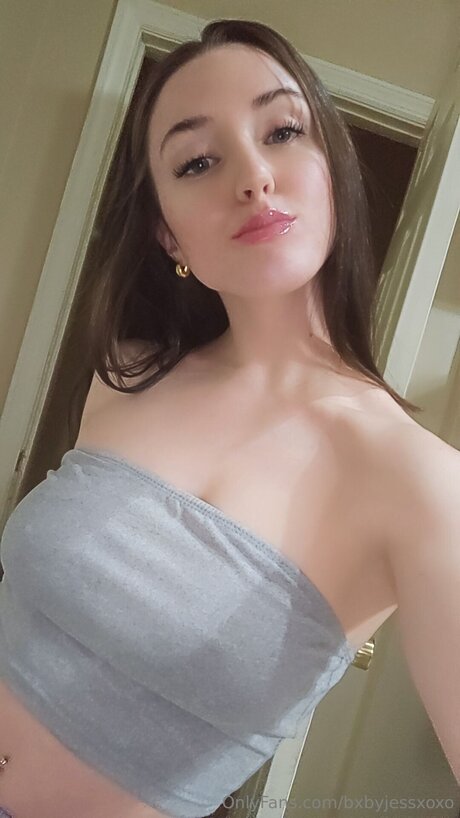 Bxbyjessxoxo pornstar xxx pic