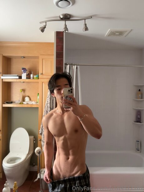 U169517161 erotic star images