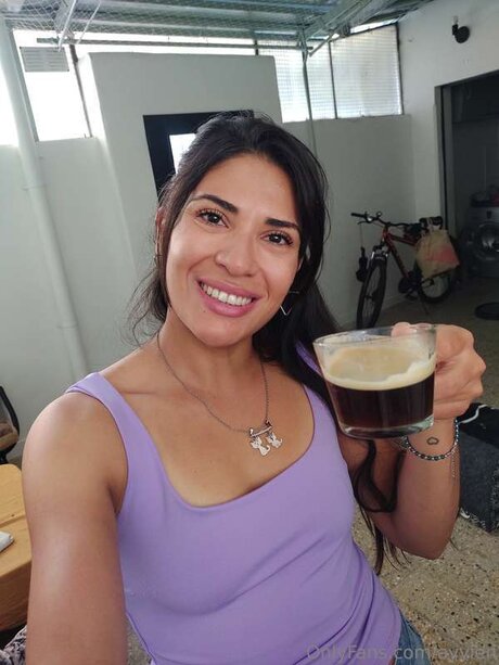 Ayylen model sex archive