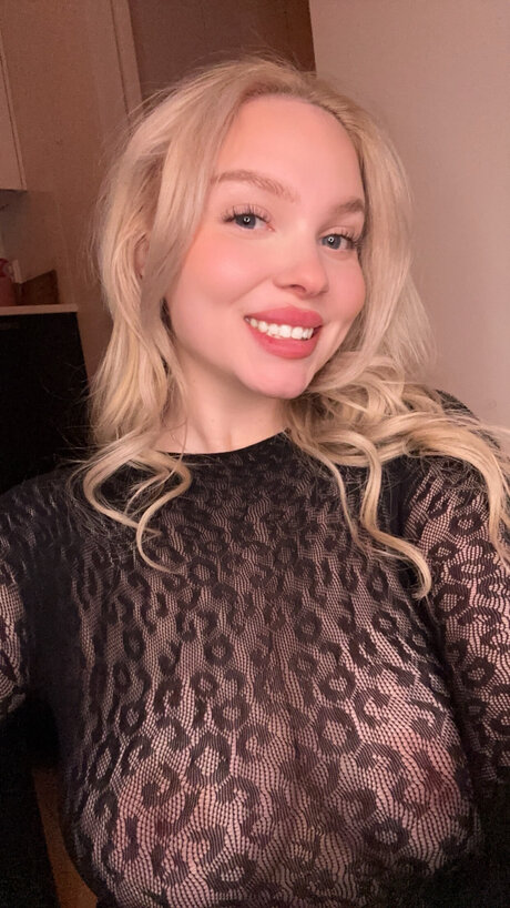 Sugarheidibeibi star nudes image