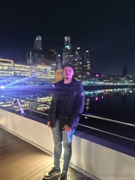 Tunenemalvado pretty actress photos