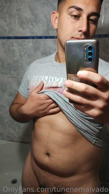 Tunenemalvado erotic star img