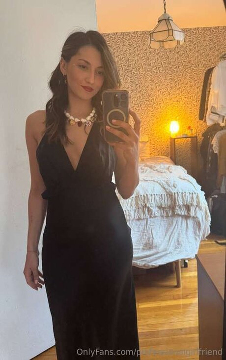 Professionalgirlfriend star pretty img