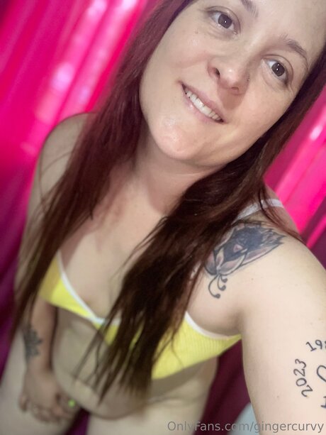 Gingercurvy pornstar exclusive galleries