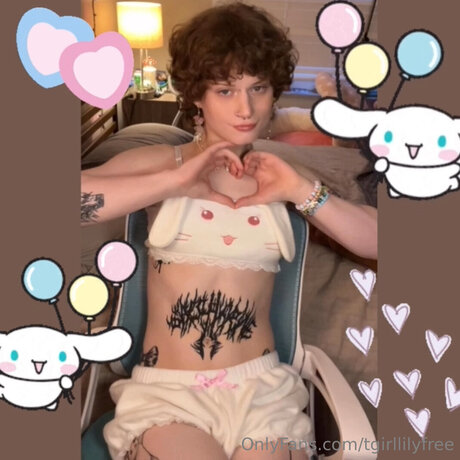 Tgirllilyfree erotic model picture