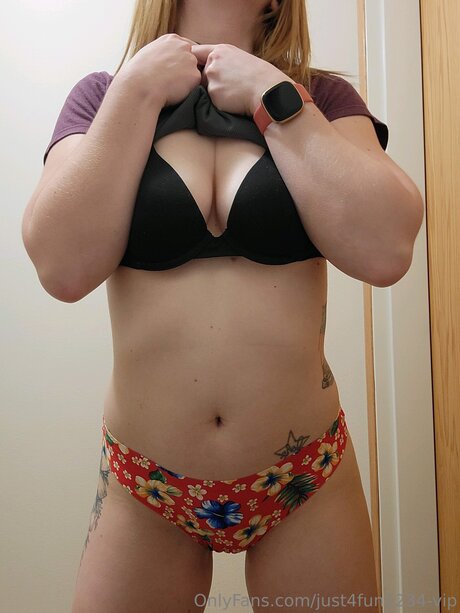 Just4fun1234 Vip pornstar free pics