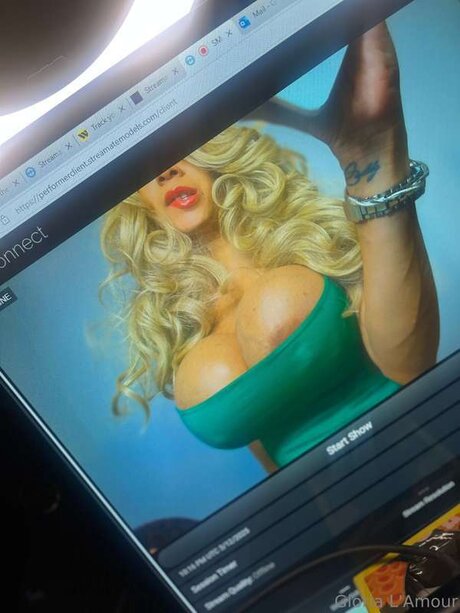 Glorialamour sexy model pictures