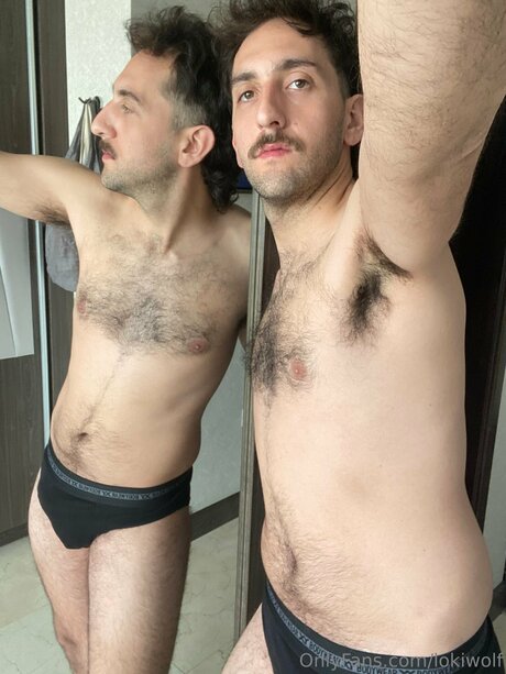 Lokiwolf sexy model photo