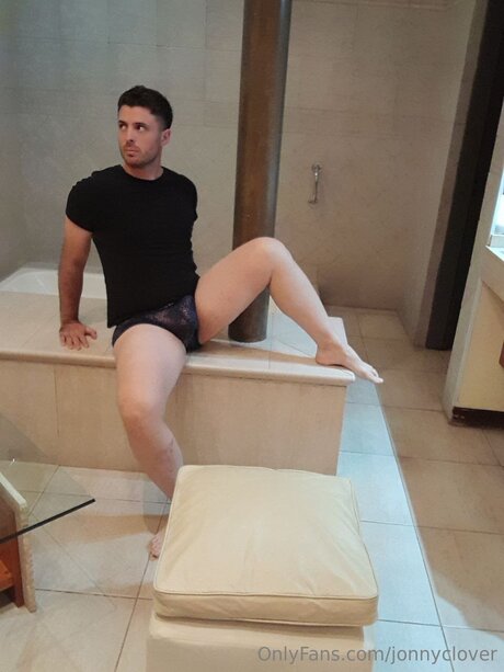 Jonnyclover exclusive pornstar pics