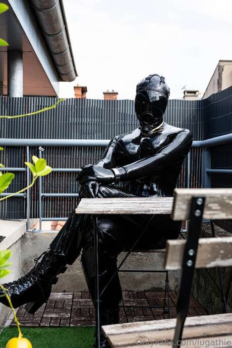 Lugathie hd model photo