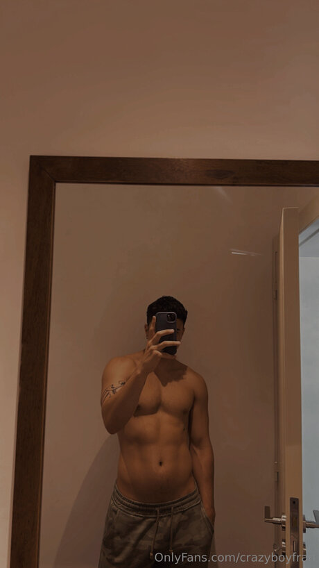 Crazyboyfran model top pic