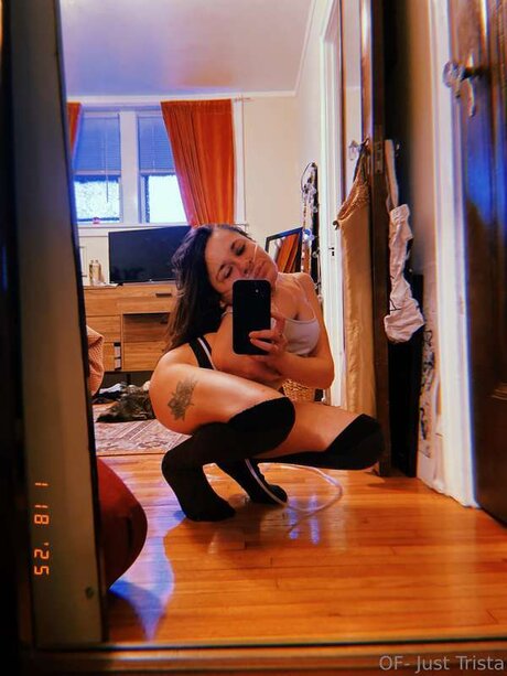 Tristamariemcg nude star photos