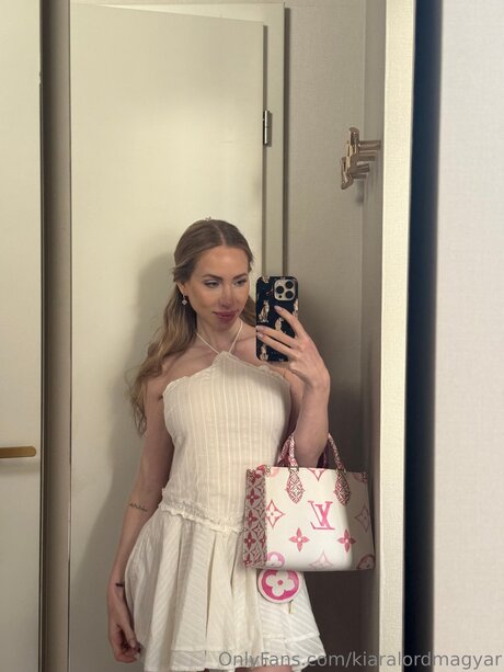 Kiaralordmagyar star porn picture