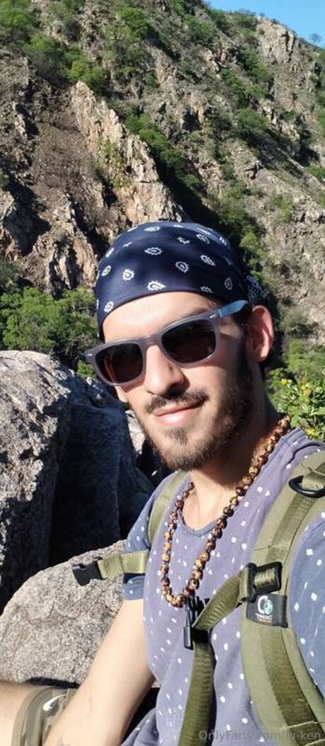 Lu Ken naked actress picture