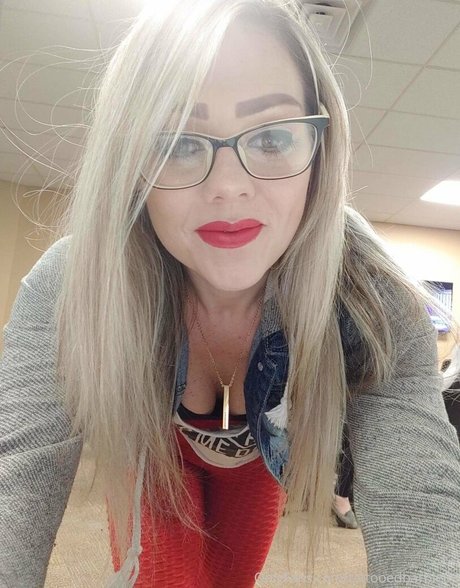 tattooedbarbie86 hd pornstar images