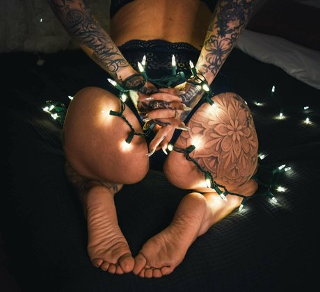 tattooedbarbie86 star nice photo