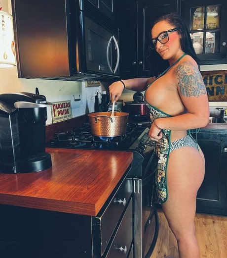 Country Rae Profile pic