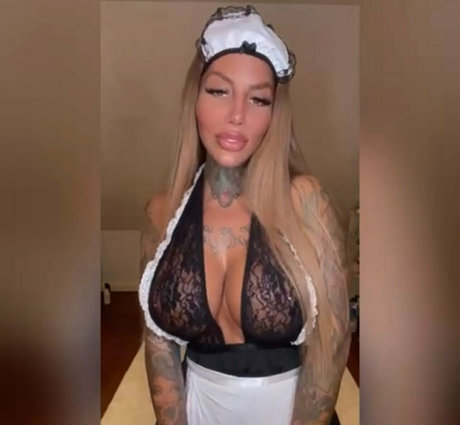 schwarzemamba89 xxx pornstar archive