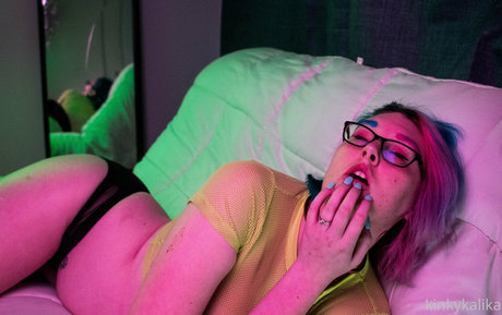 kalika free star picture