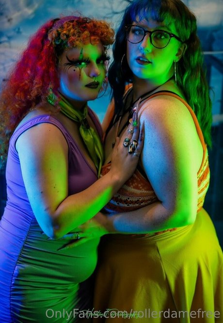 rollerdamefree erotic star pictures