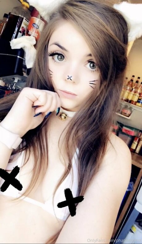 phatcatsama model free gallery