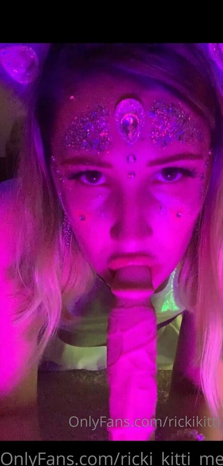 ricki kitti meow model pretty pictures