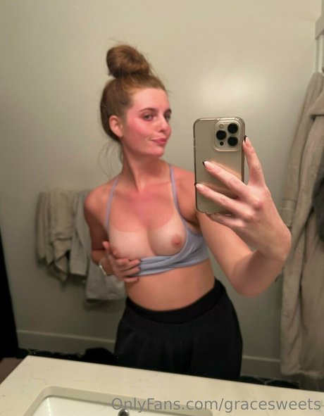 Grace Sweets nude model photos