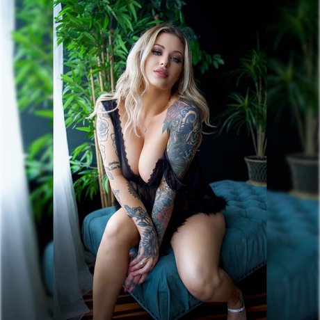 Caila Cronin xxx star archive