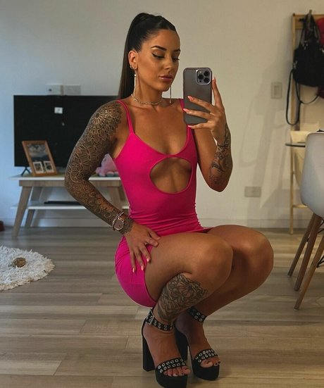 Cami Barigozzi model beautiful pictures