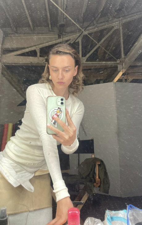 Ella Kernkamp pretty model images