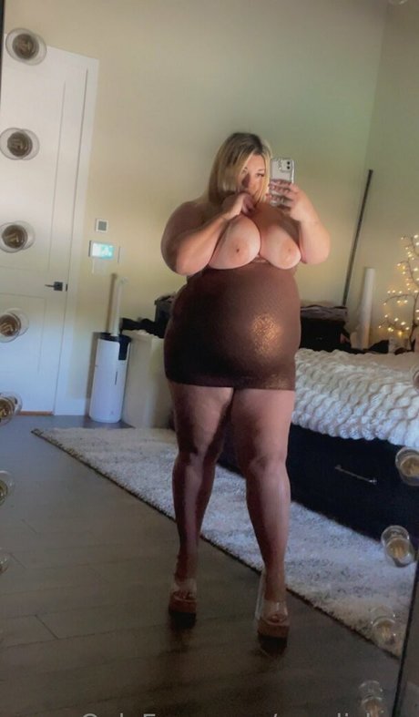 candishea best star pic