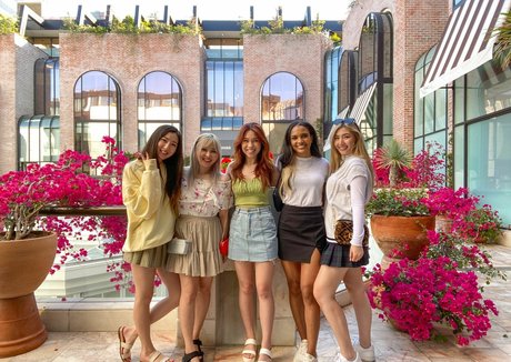 Offlinetv And Friends model high quality galleries