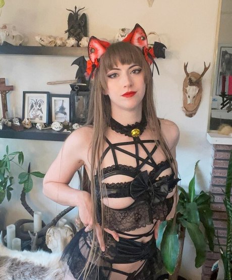 Lil Lilith free star picture