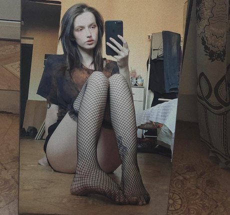 mobyrei art star pic