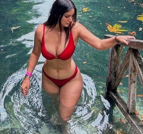 Barbara Nunez star high quality image