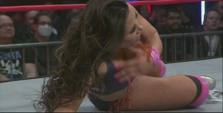 Mickie James star porn archive