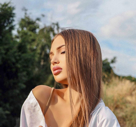 sofa ukr hot star picture