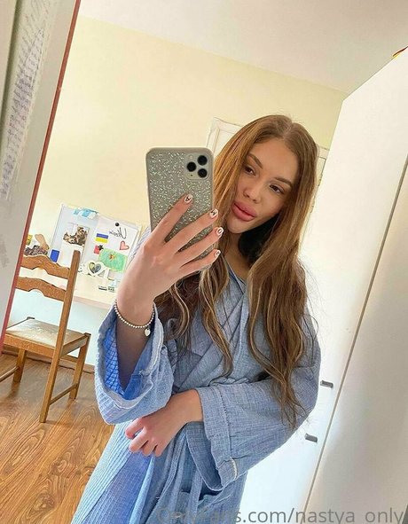 sofa ukr top actress pics