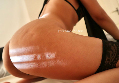 yourarabprincess erotic model gallery