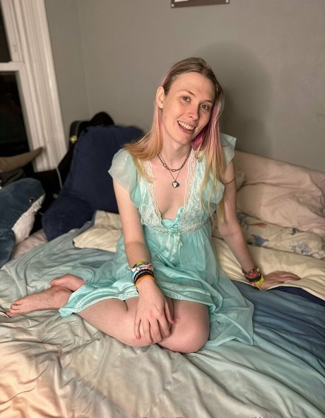 lilymlove star nudes archive