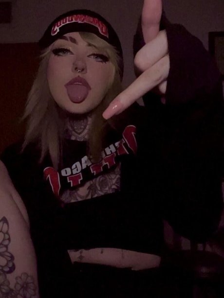 makeup artist onlyfans sexy nude picture