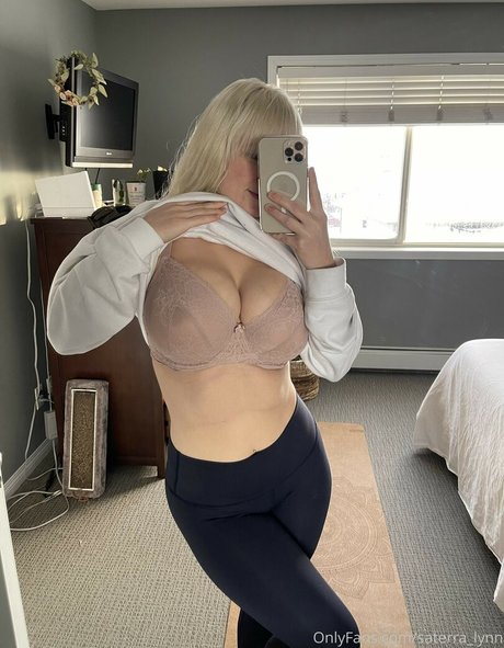 Saterra star sexy galleries