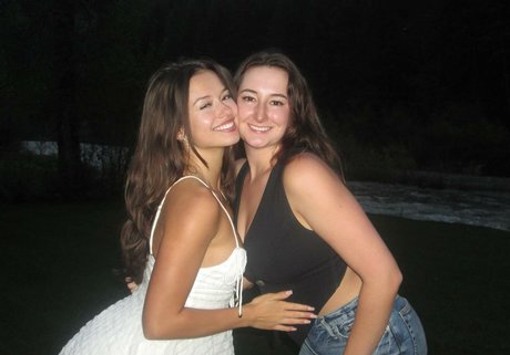 Josie Conely nudes model photo