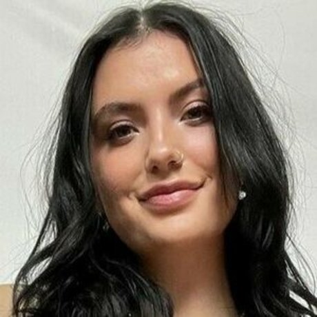 Emilysullivan nice actress img