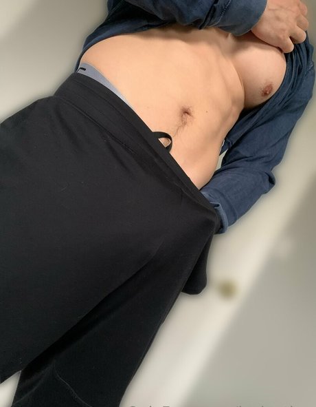 lexluether pornstar naked image