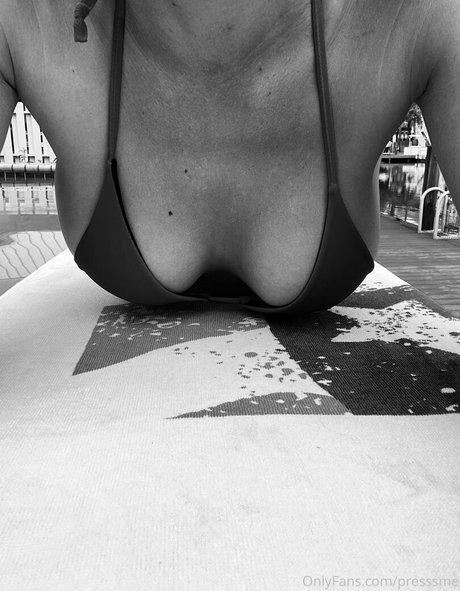 presssme pornstar erotic photo