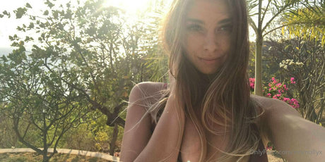 auradayy sex model gallery