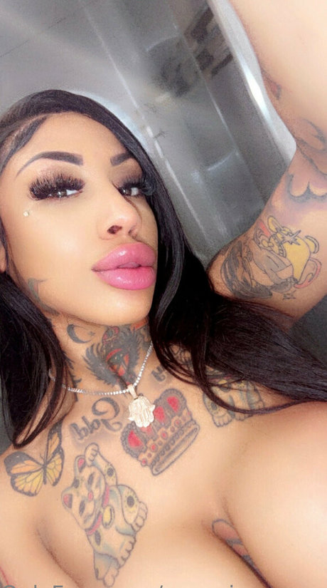 gypsyicequeen pretty model photo