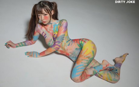 yunij98 star sexy picture