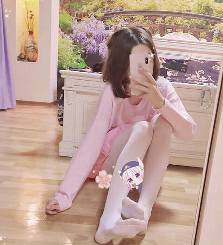 Weeloli Seiichiki pornstar naked photos